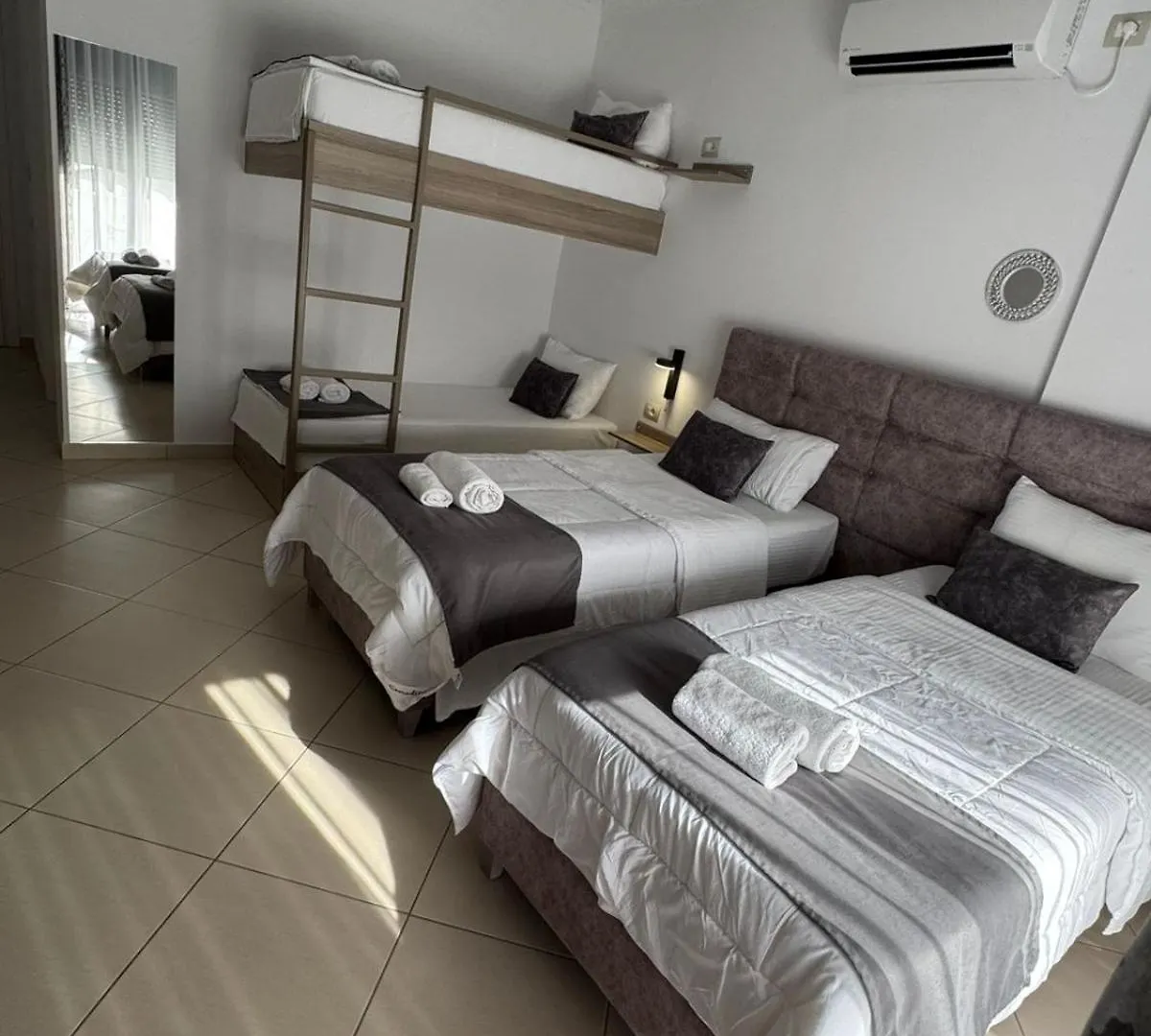 ***  Hotel Abedini Sarande Albania