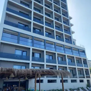 Joelle Premium Hotel