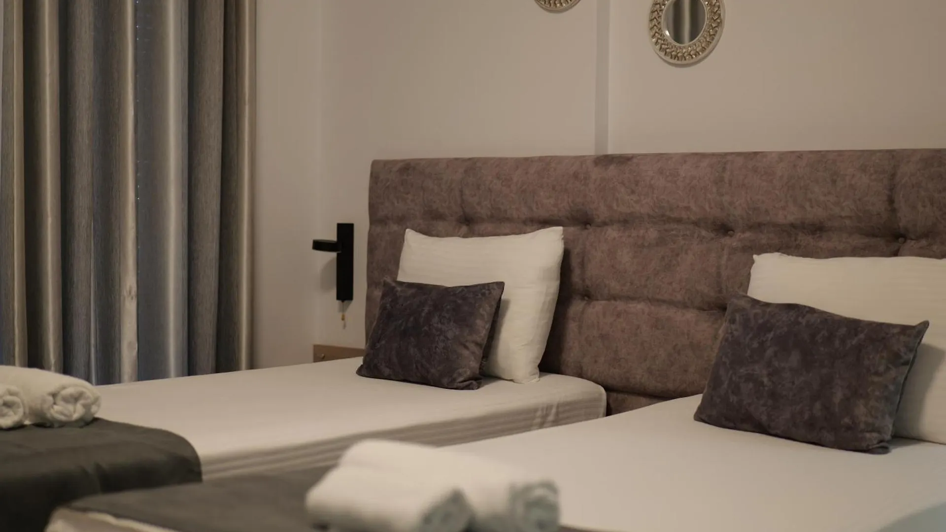 ***  Hotel Abedini Saranda Albanie